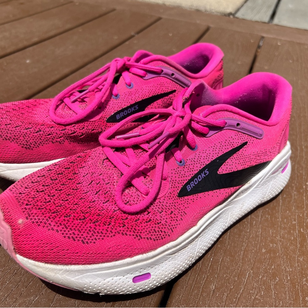 Brooks Ghost Max Women’s Size 11